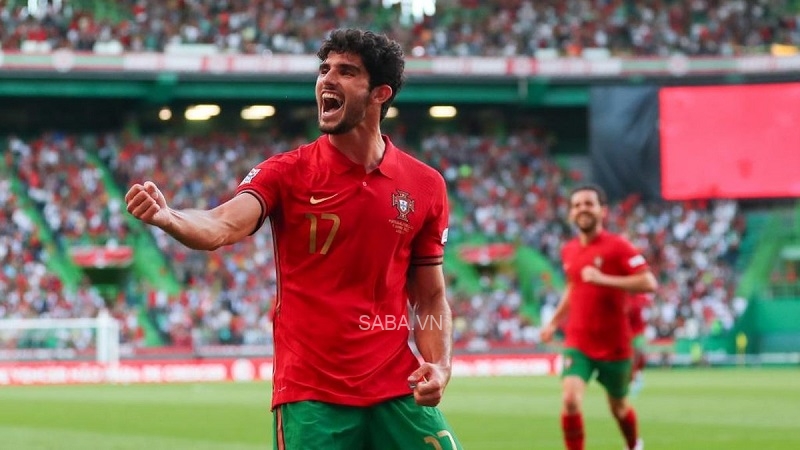 Thêm một tuyển thủ Bồ Đào Nha chuẩn bị cập bến Premier League