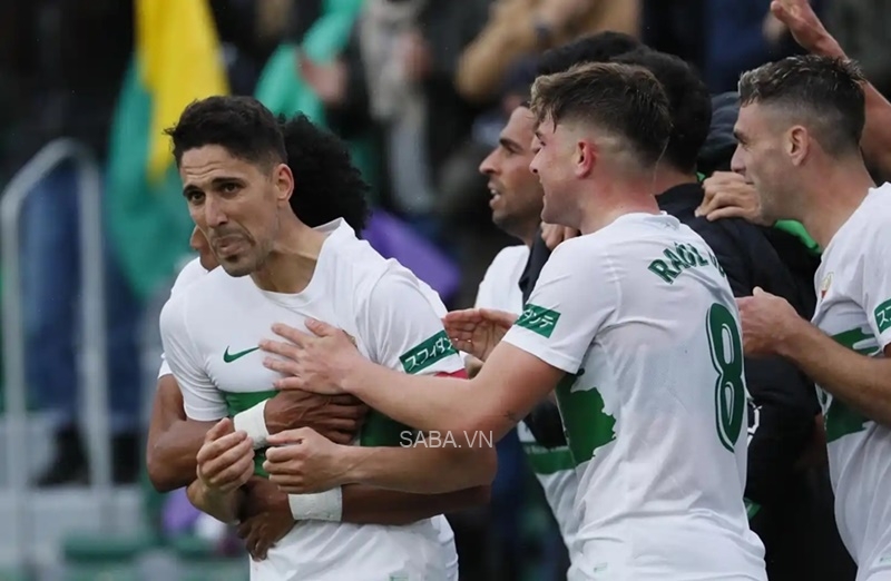 Elche không còn đường lùi