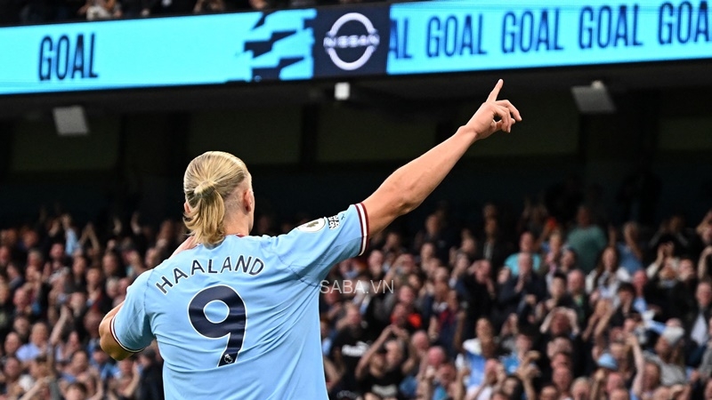Haaland lập hattrick chỉ trong 45 phút