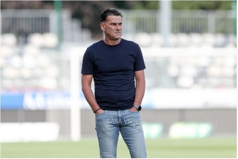 HLV Didier Tholot chưa tin tưởng Quang Hải