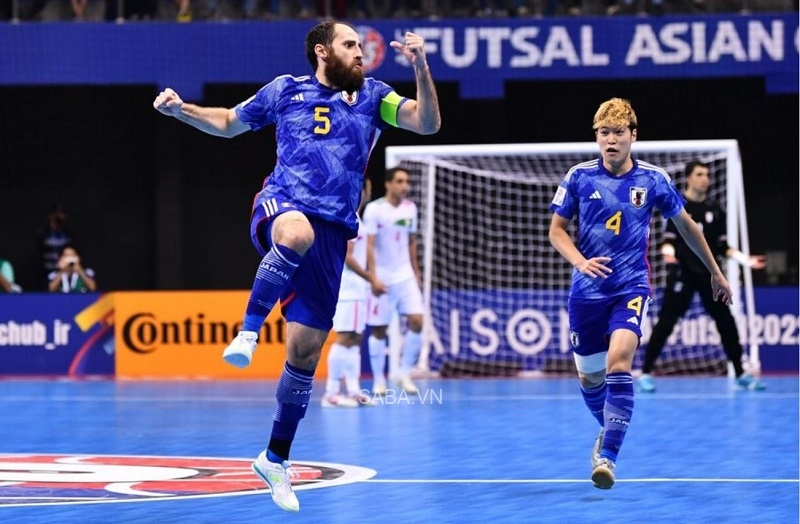 Đội trưởng Olivera lên tiếng đúng lúc để đưa Nhật Bản vươn lên dẫn trước