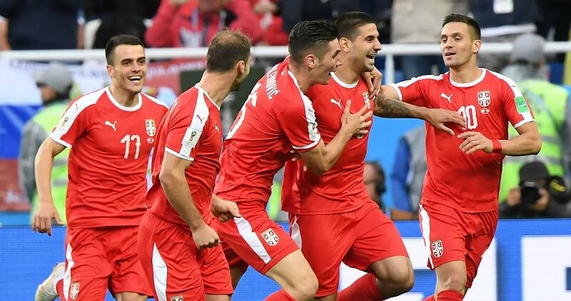 ĐT Serbia có một số ngôi sao tiếng tăm như Filip Kostic, Sergej Milinkovic-Savic, Dusan Tadic hay Aleksandar Mitrovic.