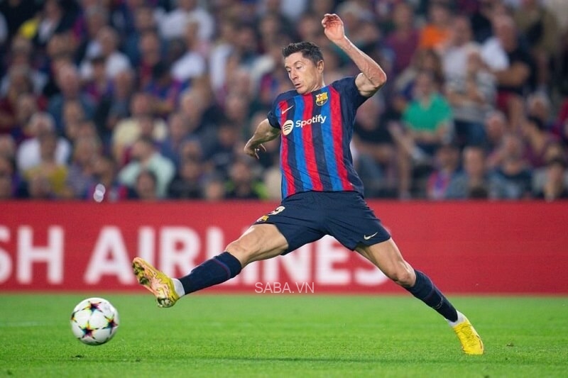 Sự xuất hiện của Lewandowski cũng không thể giúp Barca đi tiếp