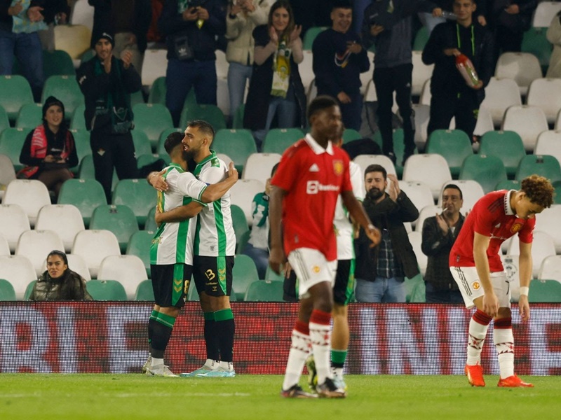 Bàn thắng của Fekir giúp Betis hưởng niềm vui