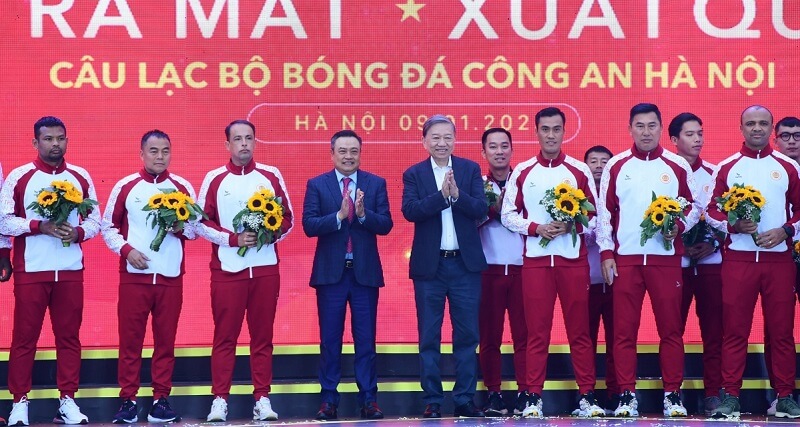 CLB CAHN làm lễ xuất quân. (Ảnh: VOV)