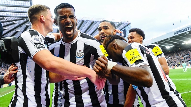 Siêu đội hình của Newcastle sau phiên chợ đông