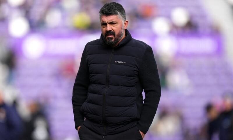 ‘Tê giác’ Gattuso lại mất việc