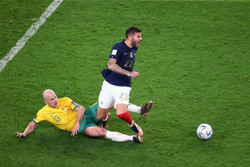 Lucas Hernandez gặp vận xui tại World Cup 2022