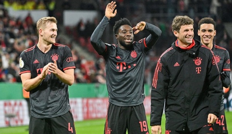 Chiến thắng dễ dàng cho Hùm Xám