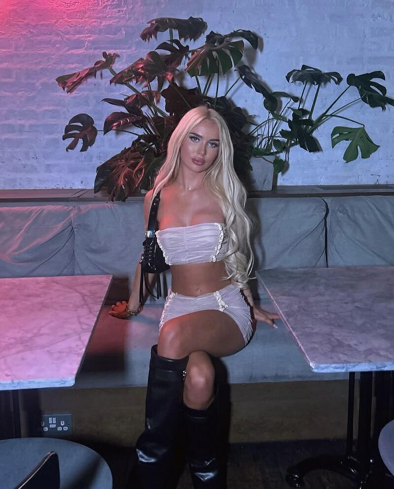 Sloan muốn Mount trở lại với mình.