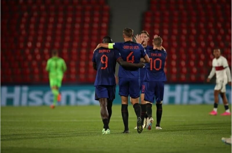 Bàn gỡ quý giá của U21 Hà Lan