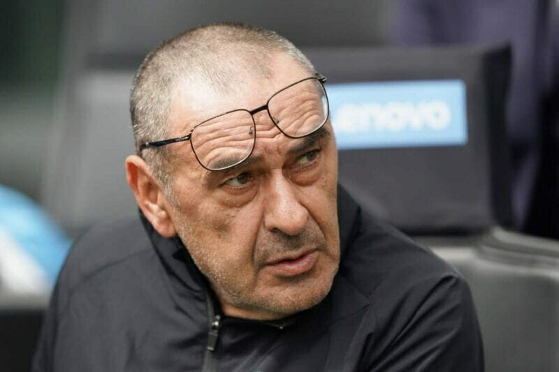 HLV Sarri tức giận vì hoạt động chuyển nhượng của Lazio