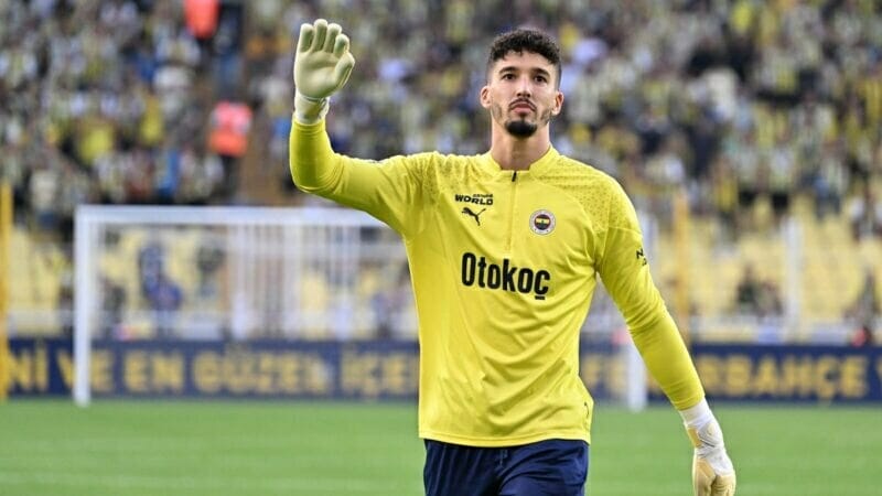 Fred xác nhận Man United sắp có thủ môn mới