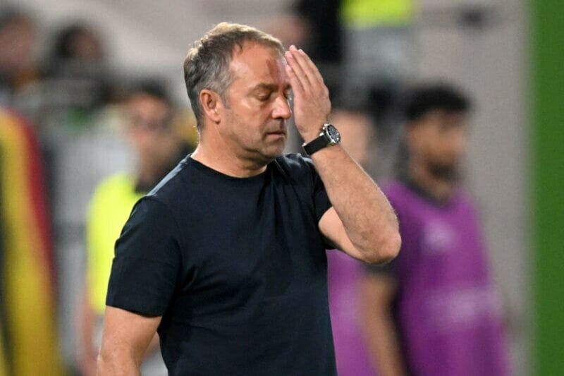 Thất bại 1-4 trước Nhật Bản là giọt nước tràn ly khiến Hansi Flick bị sa thải.