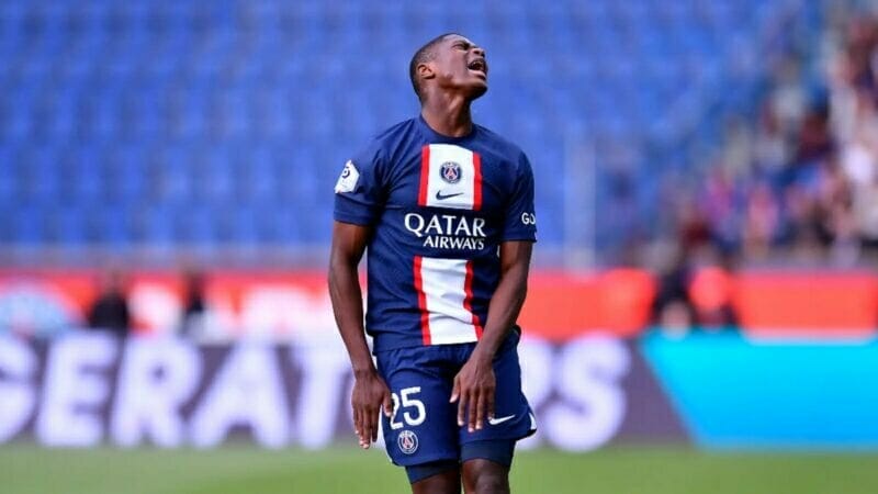 Hậu vệ Nuno Mendes phải nghỉ thi đấu dài hạn vì chấn thương.