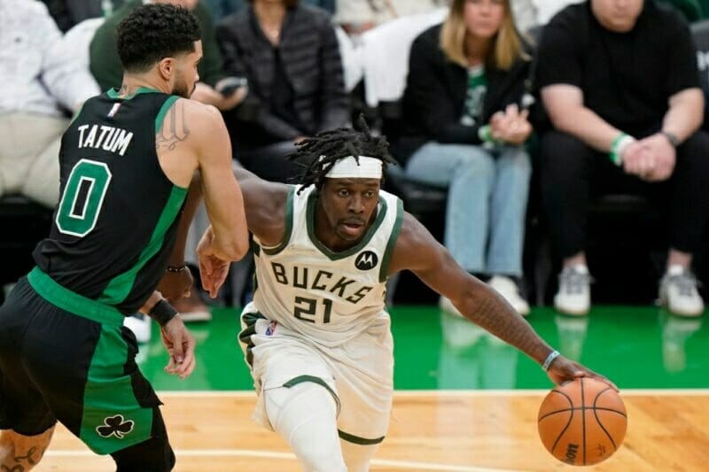 Celtics chiêu mộ Holiday, quyết tâm vô địch ngay mùa này