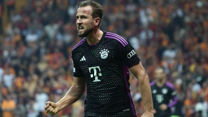 Tỏa sáng rực rỡ, Kane cân bằng thành tích của huyền thoại Chelsea