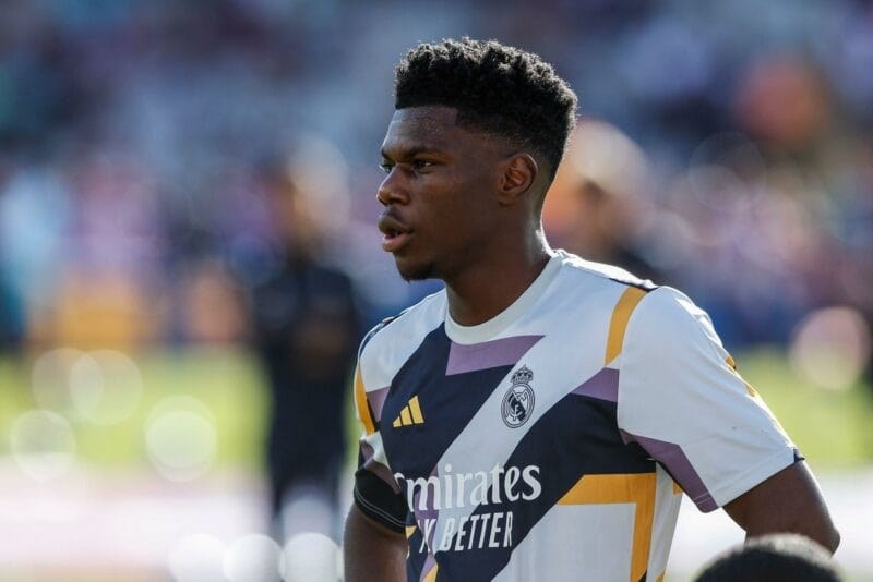 Real Madrid nhận tin sét đánh hậu El Clasico