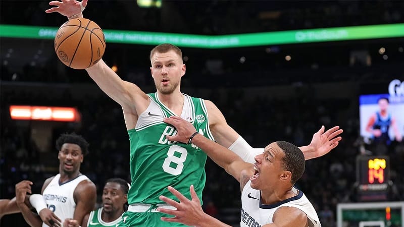 Porzingis bùng nổ