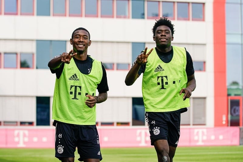 Alphonso Davies có thể tái ngộ David Alaba tại Real Madrid.