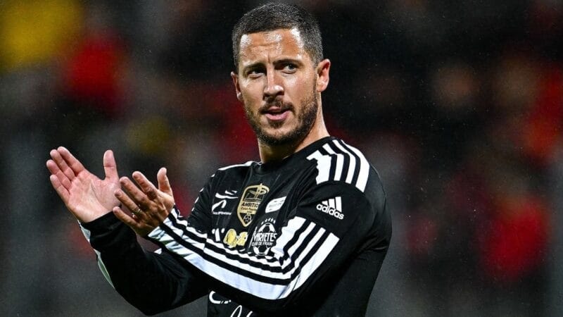 Hazard từ chối đến Ả Rập Xê Út vì được trả... quá nhiều tiền