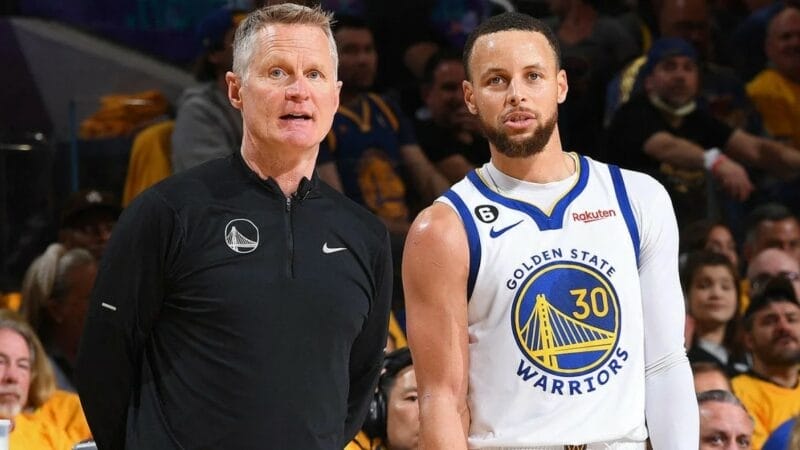 HLV trưởng Golden State Warriors Steve Kerr
