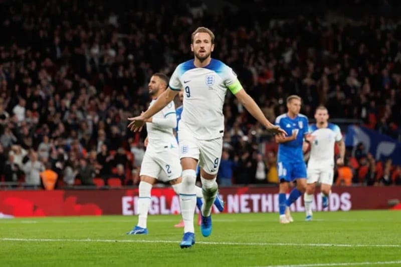 Kane và đồng đội chỉ gặp nhược tiểu Malta.