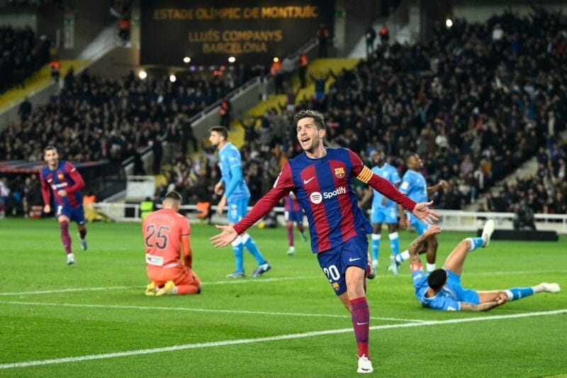 Kết quả bóng đá Barca vs Almeria: Rượt đuổi hấp dẫn, lão tướng tỏa sáng