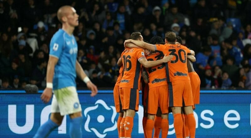 Kết quả bóng đá Napoli vs Inter Milan: Ác mộng cho nhà ĐKVĐ