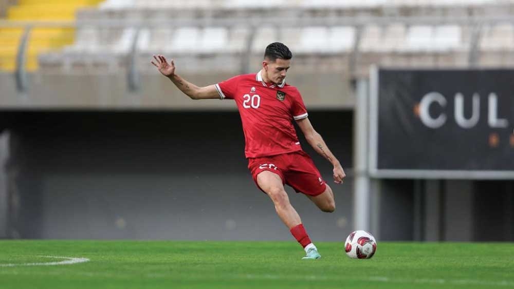 Justin Hubner là cái tên bị chỉ trích nhiều nhất trong trận thua