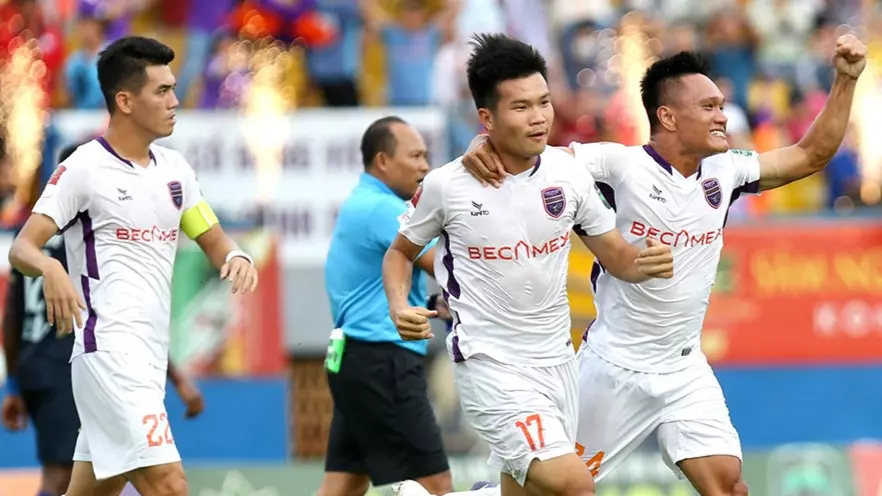 Bình Dương đặt mục tiêu trụ lại top 3 V-League 2023/24