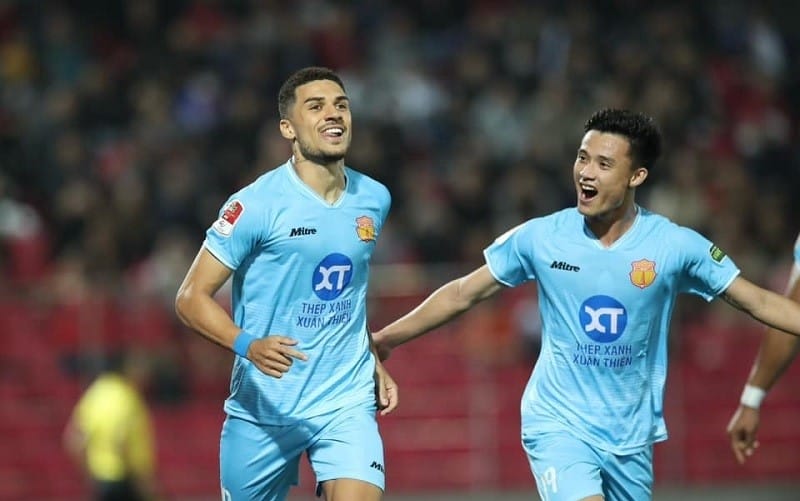 Nam Định đang bay cao tại V-League mùa này (Ảnh: Thép Xanh Nam Định FC).