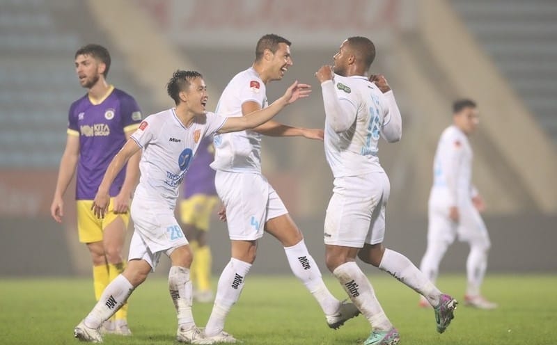 Nam Định có trận thắng nghẹt thở. Ảnh: Báo Lao động.