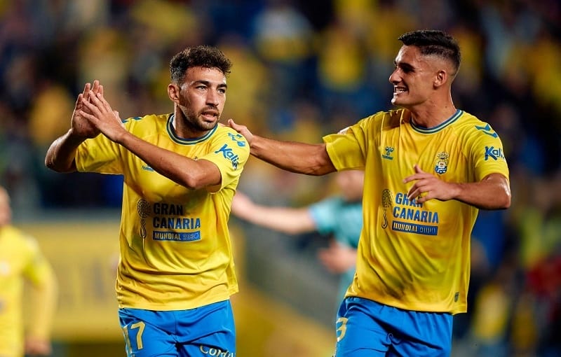 Las Palmas không phải thử thách xứng tầm với Barcelona.