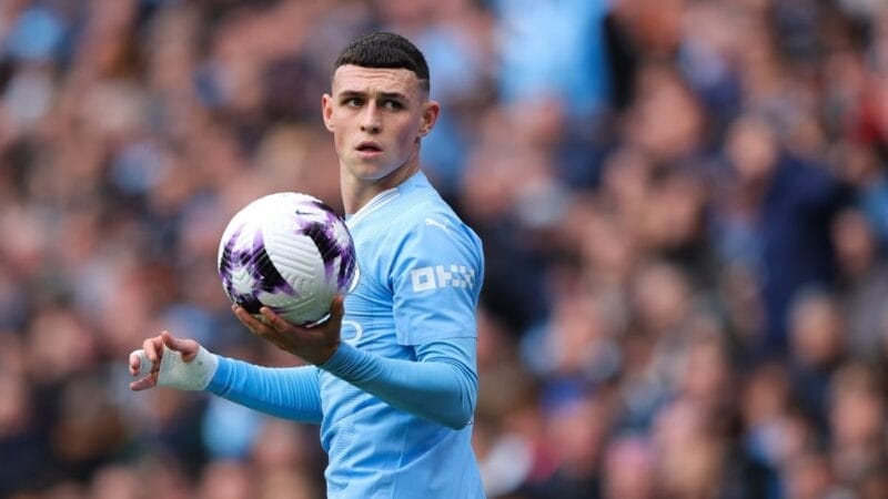 Foden đang thăng hoa nhưng vẫn lo ngại khi đến Anfield