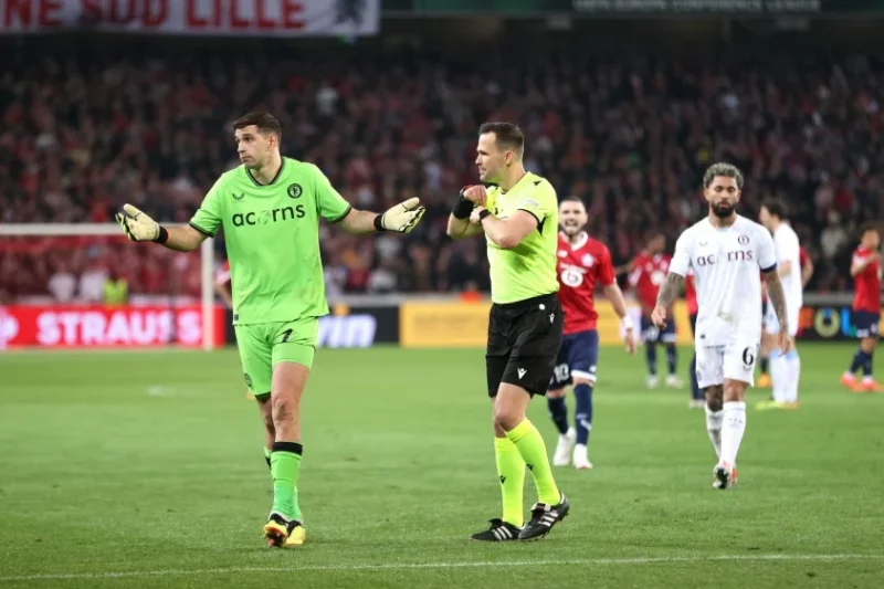 Emiliano Martínez Aston Villa