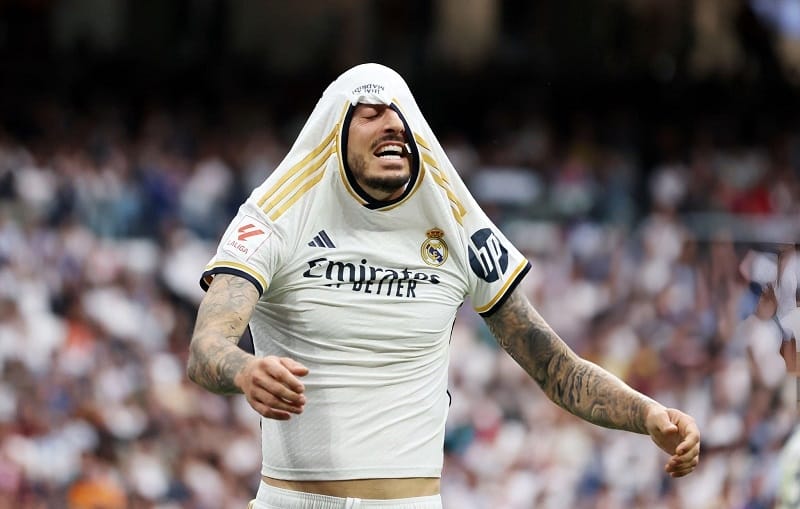 Joselu bỏ lỡ cơ hội mở tỷ số trận đấu.