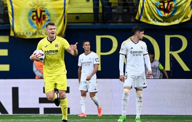 Sorloth ghi đến 4 bàn thắng vào lưới Real Madrid.