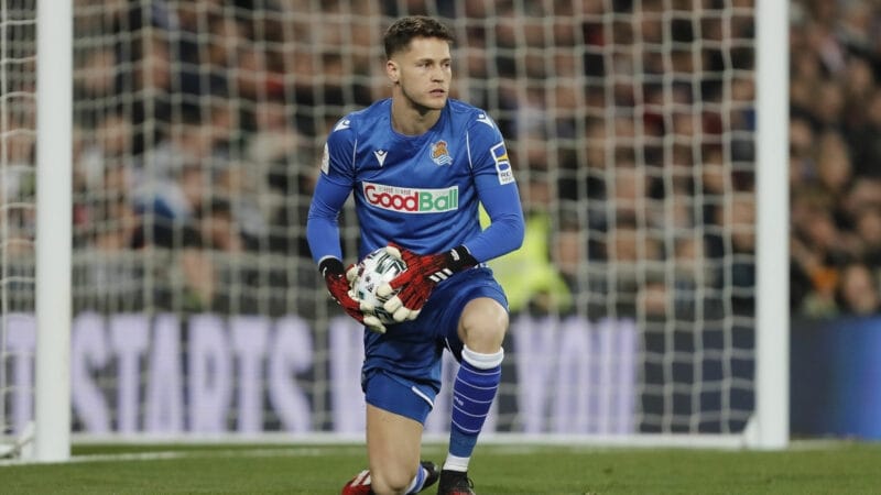 Thủ thành Remiro rộng cửa đến Ngoại hạng Anh