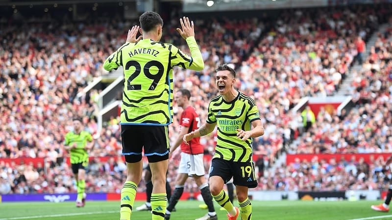 Arsenal duy trì phong độ ấn tượng.