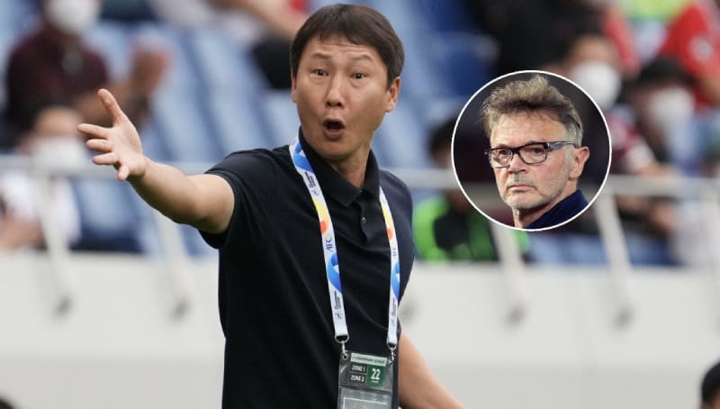 Chuyên gia Hàn Quốc nói HLV Kim Sang-sik gặp khó vì ông Troussier