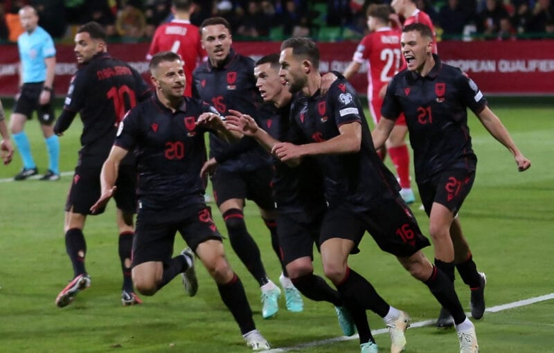 Albania là ẩn số.