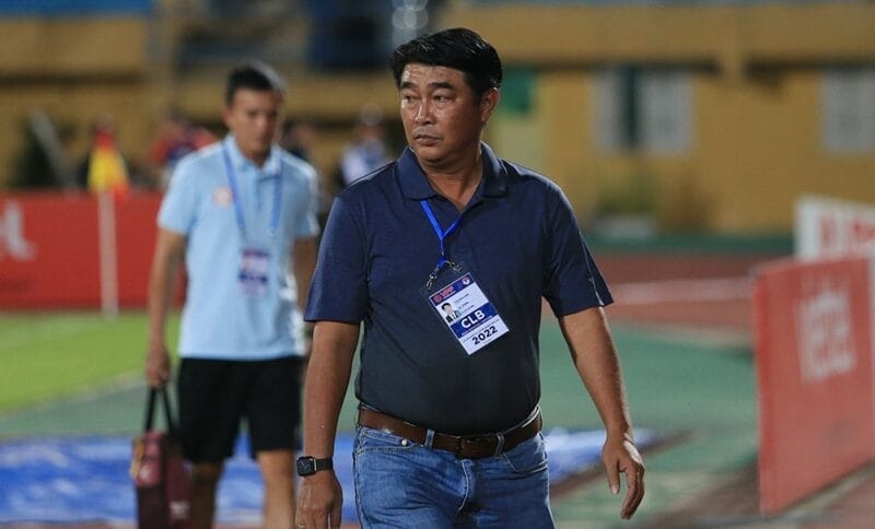 HLV Trần Minh Chiến sẽ thay thế vị trí của HLV Hoàng Anh Tuấn (Ảnh: VNExpress).