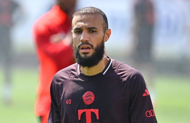 Noussair Mazraoui được định giá khoảng 30 triệu euro.