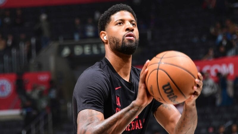 Chia tay Clippers, Paul George gia nhập 76ers