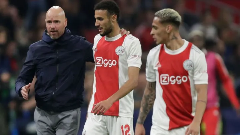 Man United quyết định chiêu mộ đồng đội cũ của  Antony