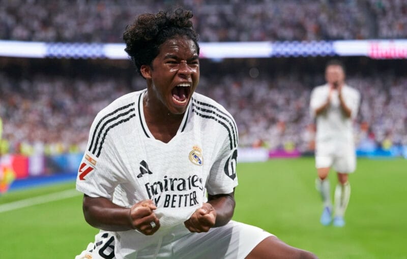 Niềm vui của Endrick khi mở tài khoản bàn thắng cho Real Madrid.