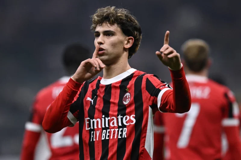 Joao Felix tỏa sáng trong màu áo AC MIlan.