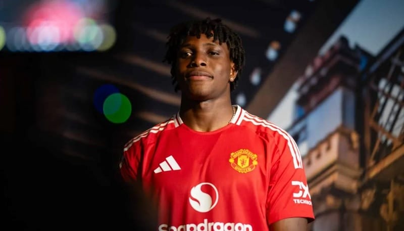 Patrick Dorgu của Man United được so sánh với sao Man City