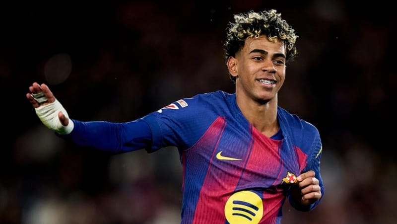 'Lamine Yamal đến từ một thiên hà khác'